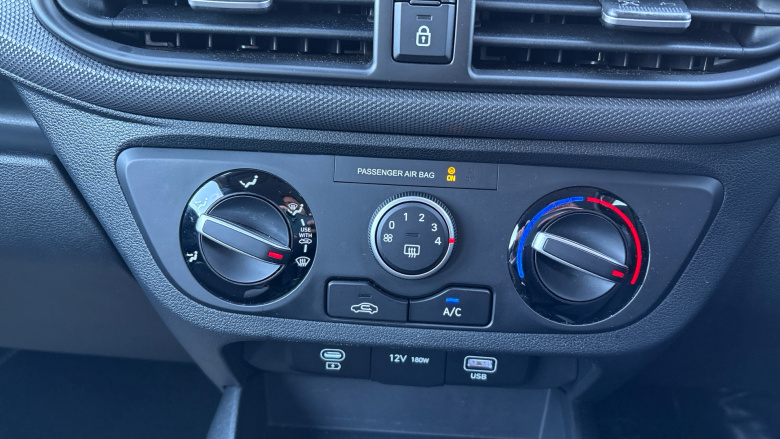 Hyundai i10 1.0 [63] Advance 5dr Auto [Nav] Petrol Hatchback